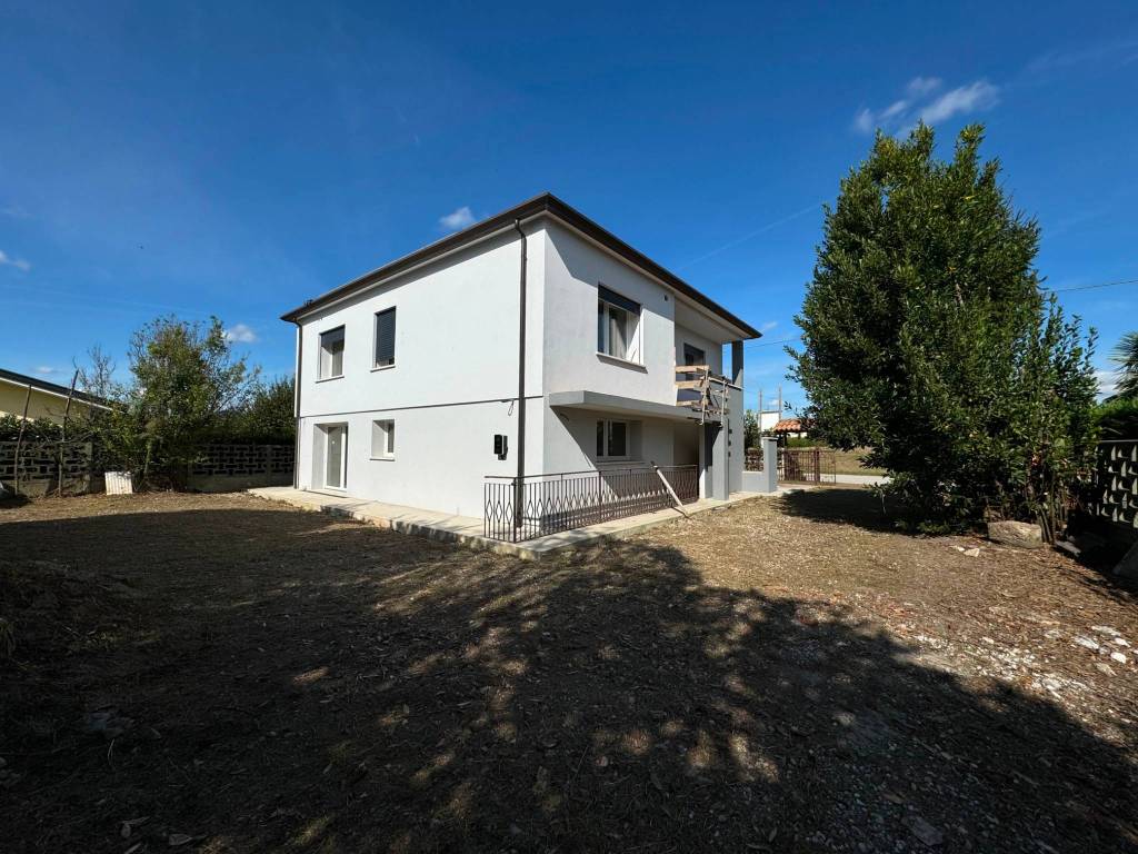 Villa a Pernumia in Via Rovina, 14 - Foto 5