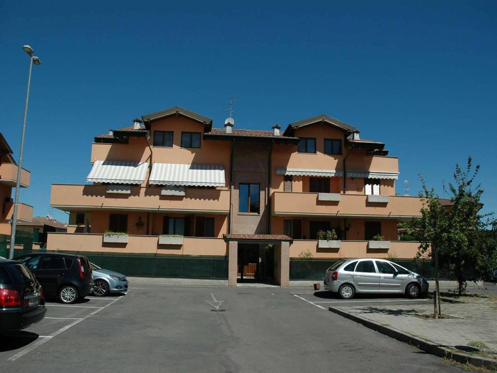 Appartamento a Boffalora d'adda in via C. Olmo - Foto 2