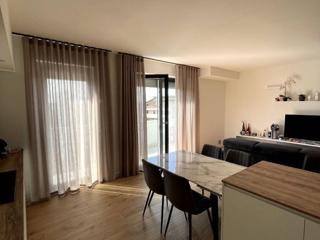 Appartamento a Viadana in Via Luigi Cantoni, 9 - Foto 3
