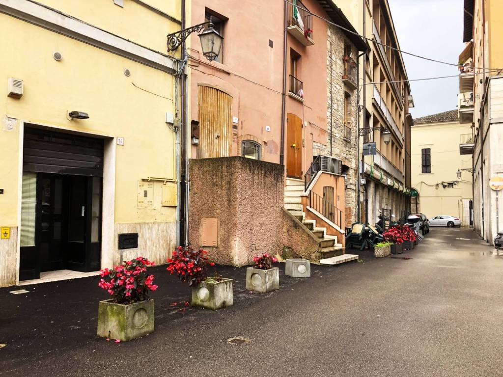 Immobile a Teramo in Piazza Martiri Pennesi, 16 - Foto 2