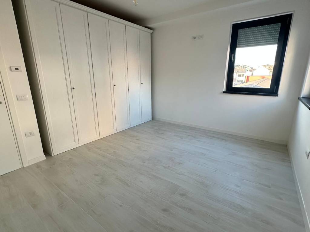 Appartamento a Viadana in Via Luigi Cantoni, 9 - Foto 4