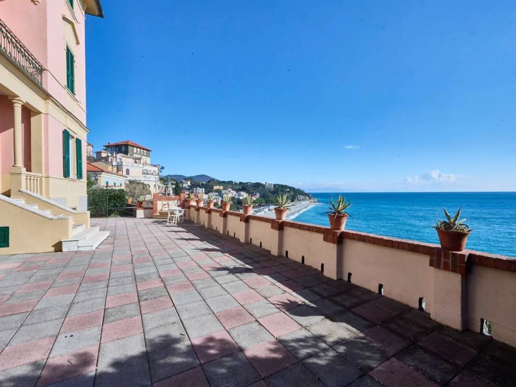 Appartamento a Celle ligure in Via Crocetta - Foto 2