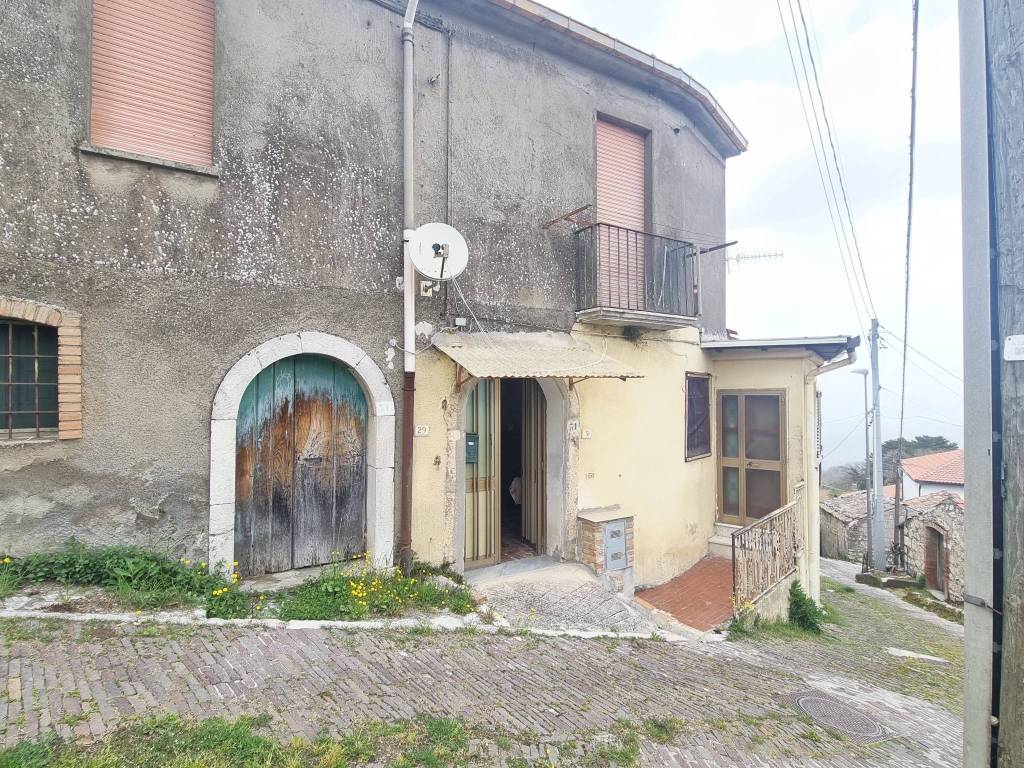 Appartamento a Castelvetere sul calore in Via Ottavio Lazzari, 31 - Foto 3