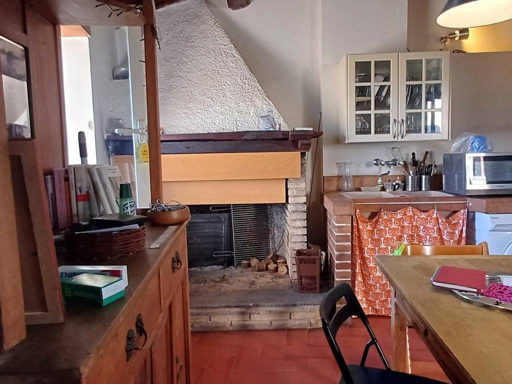 Appartamento a Collevecchio in Vicolo Iacobelli - Foto 4