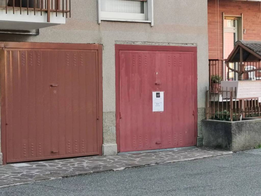 Box / garage a Besana in brianza in Via Don Francesco Manzoni 15. - Foto 4