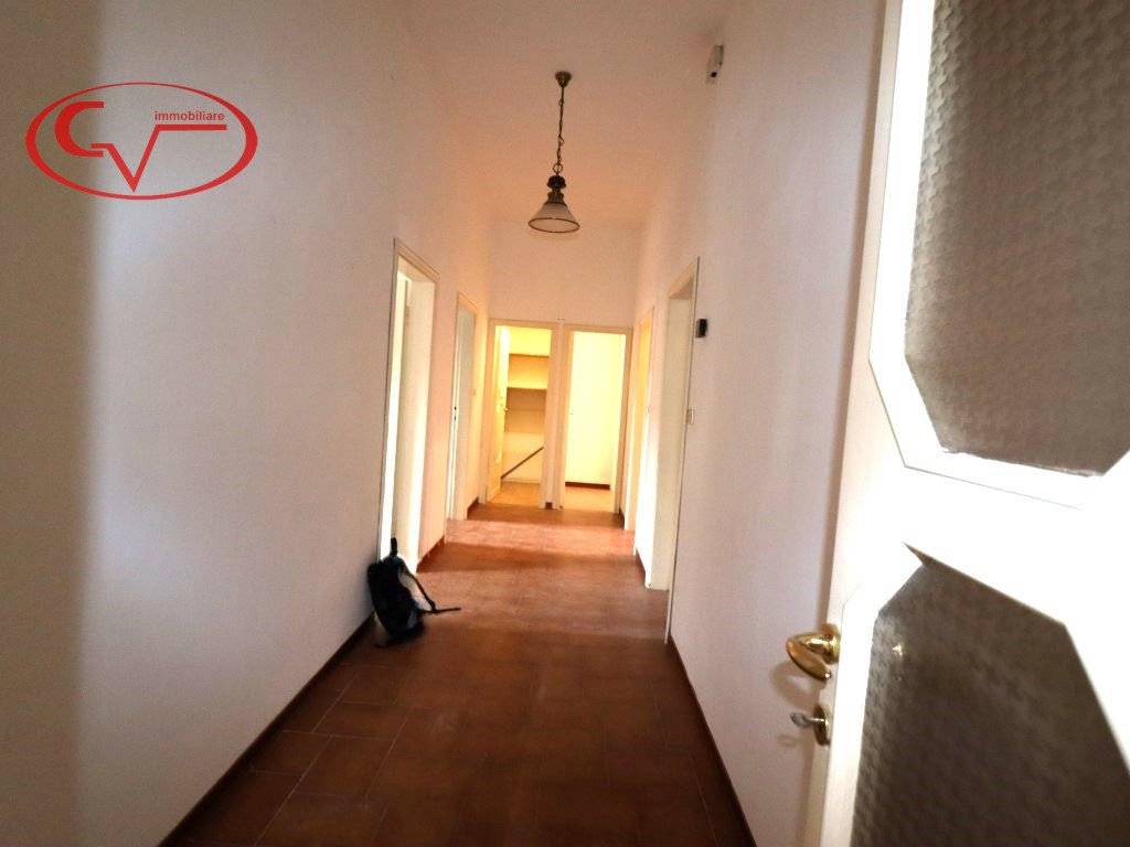 Appartamento a Montevarchi in Via Leonardo da Vinci - Foto 5