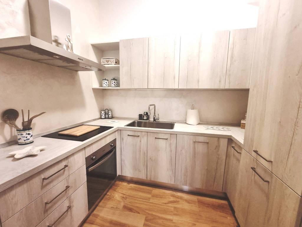 Appartamento a Viareggio in Via Michele Coppino - Foto 3