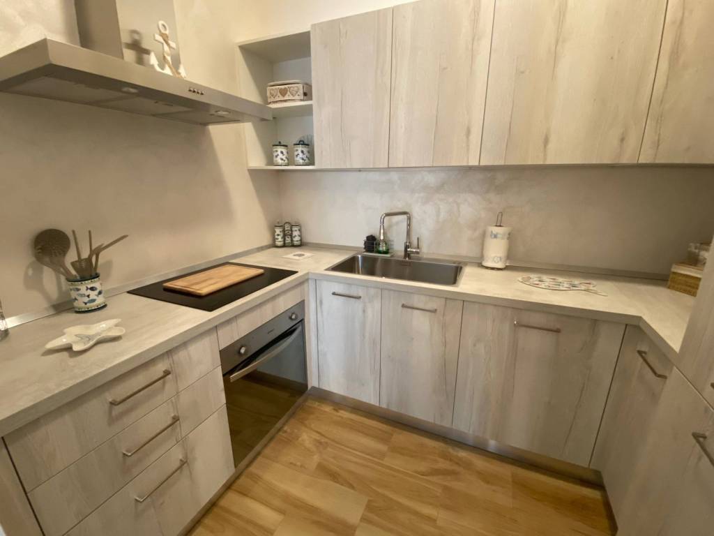 Appartamento a Viareggio in Via Michele Coppino - Foto 4