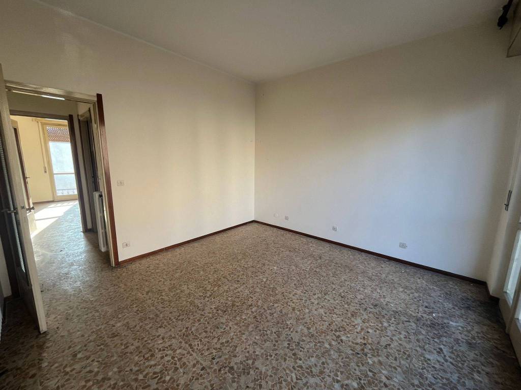 Appartamento a Salsomaggiore terme in Viale Giacomo Matteotti - Foto 3