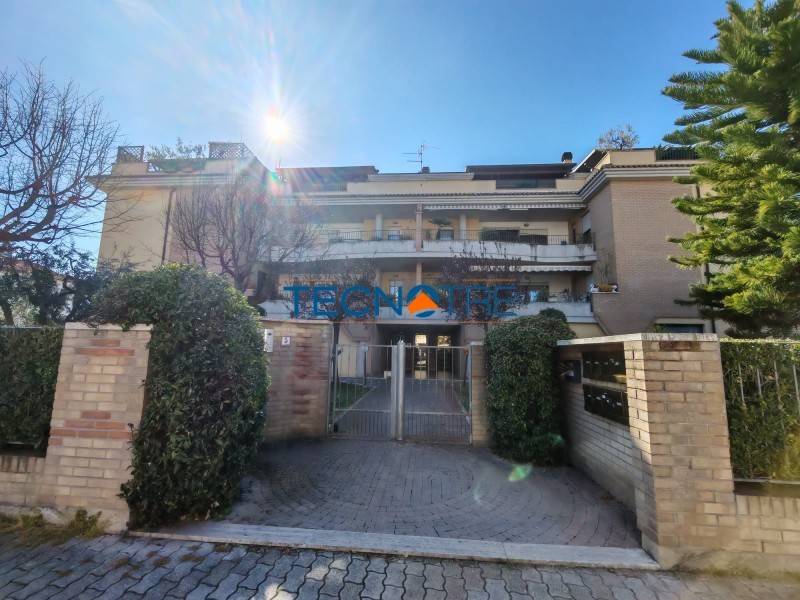 Appartamento a Martinsicuro in Via Molise, 5 - Foto 2