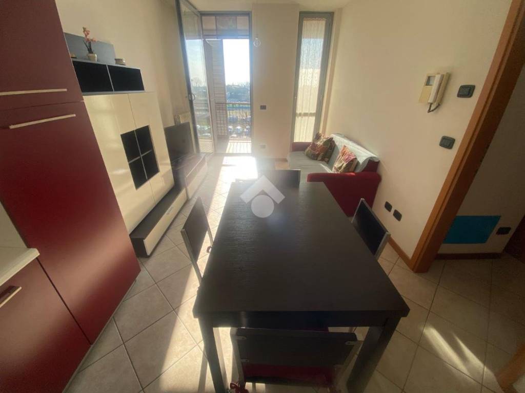 Appartamento a Codogno in VIALE MICHELANGELO BUONARROTI, 11 - Foto 3