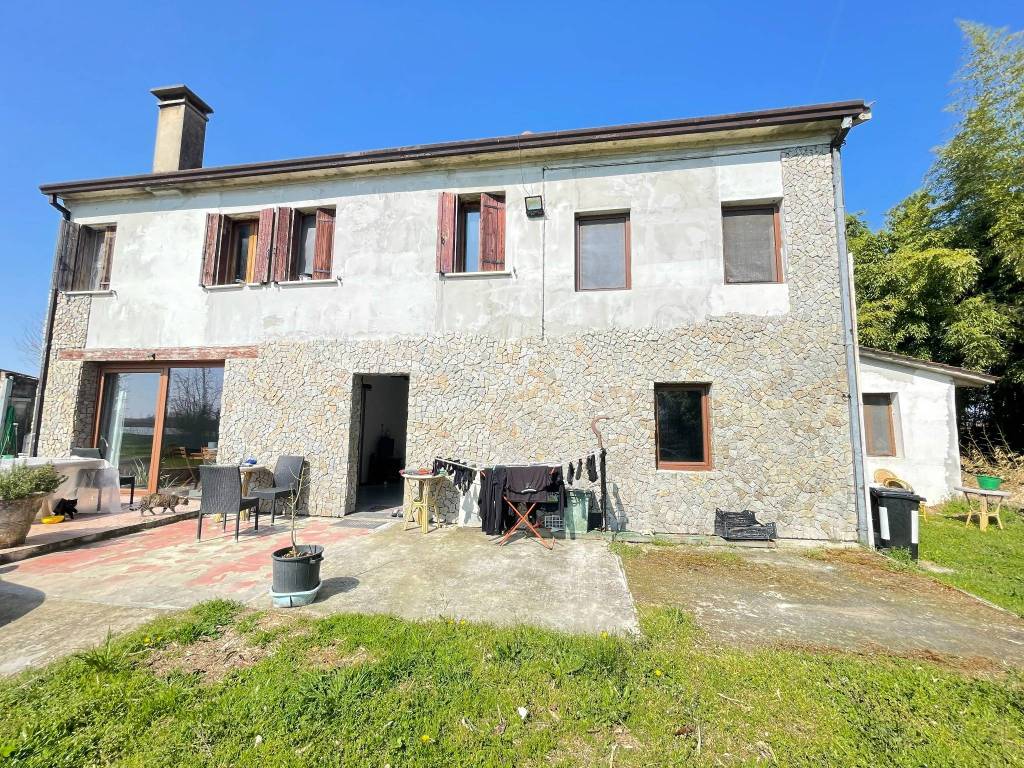 Villa a Badia polesine in Via Roma - Foto 4