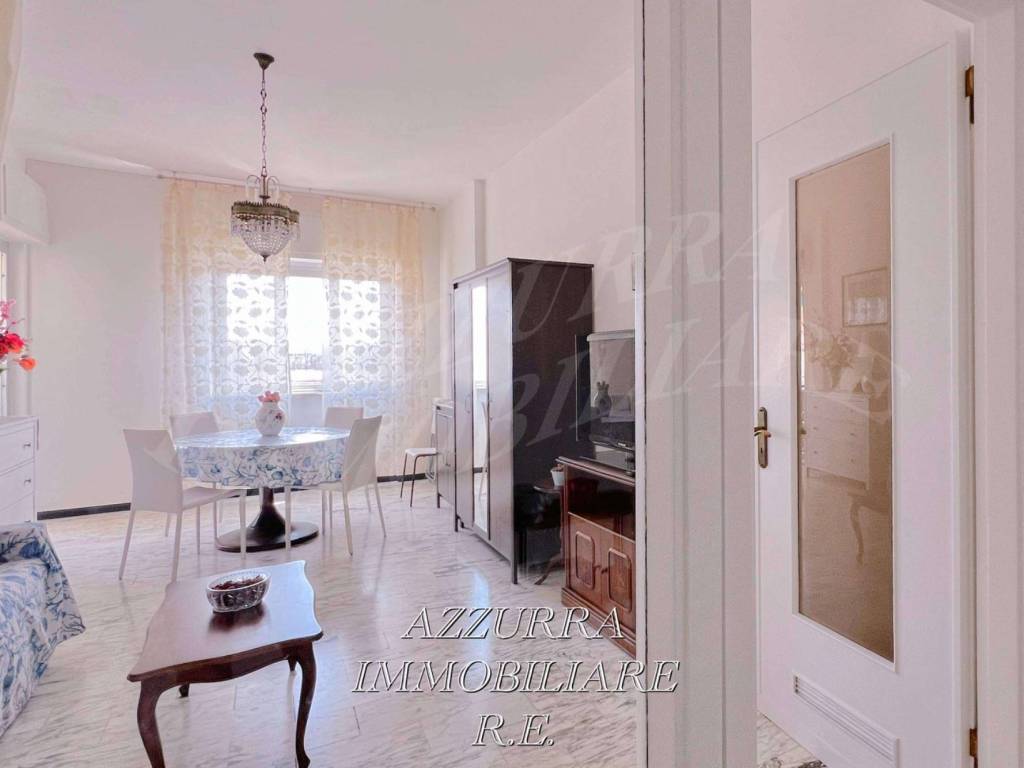 Appartamento a Albissola marina in Viale Faraggiana - Foto 2