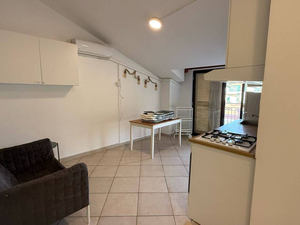 Attico / mansarda a Castello di cisterna in Via Montevergine, 51 - Foto 5