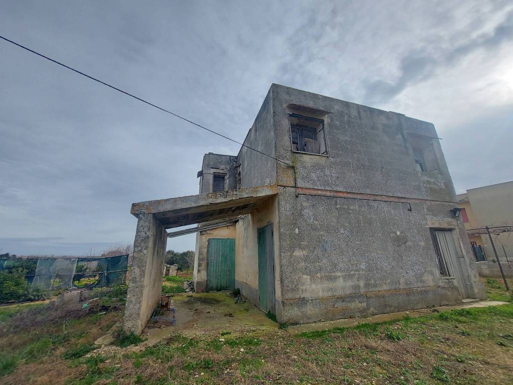 Rustico / casale a Brindisi in Strada per Baccatani, 26 - Foto 2