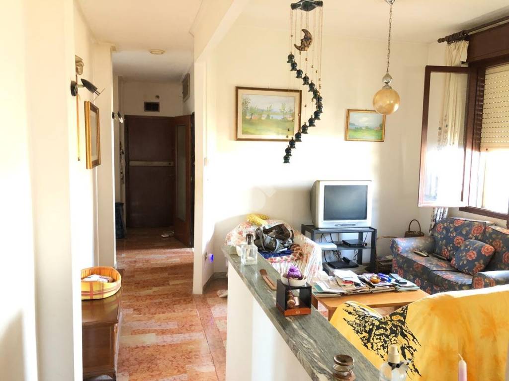Appartamento a Ferrara in PIAZZA BRUNO BUOZZI - Foto 3