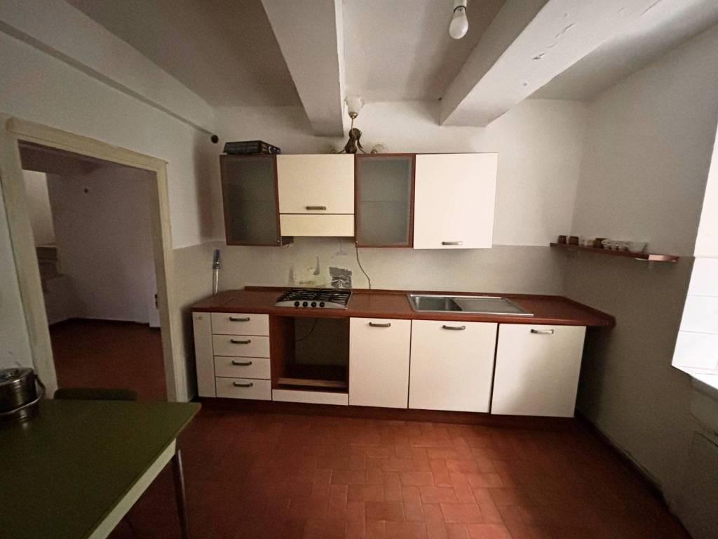 Casa indipendente a Esanatoglia - Foto 3
