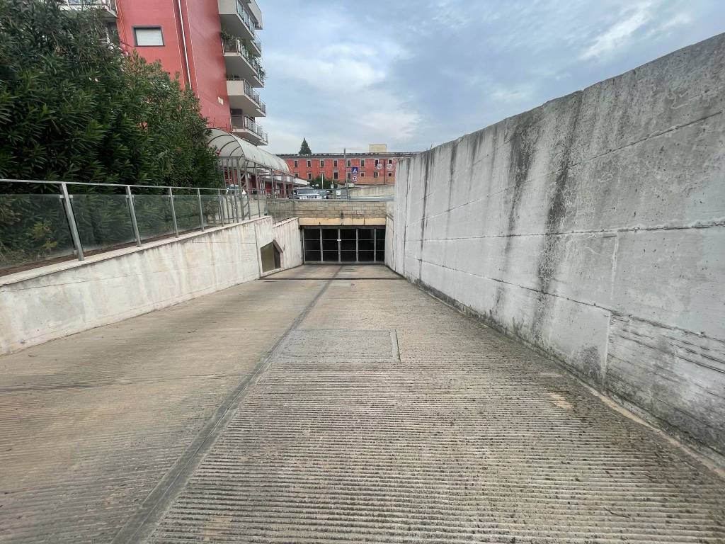 Box / garage a Nocera inferiore in Via Domenico Rea - Foto 2