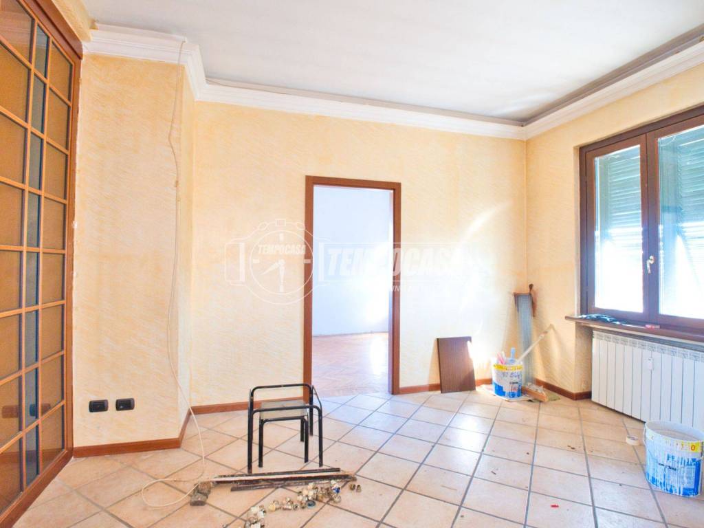 Appartamento a Galliate in Via Silvio Pellico - Foto 3