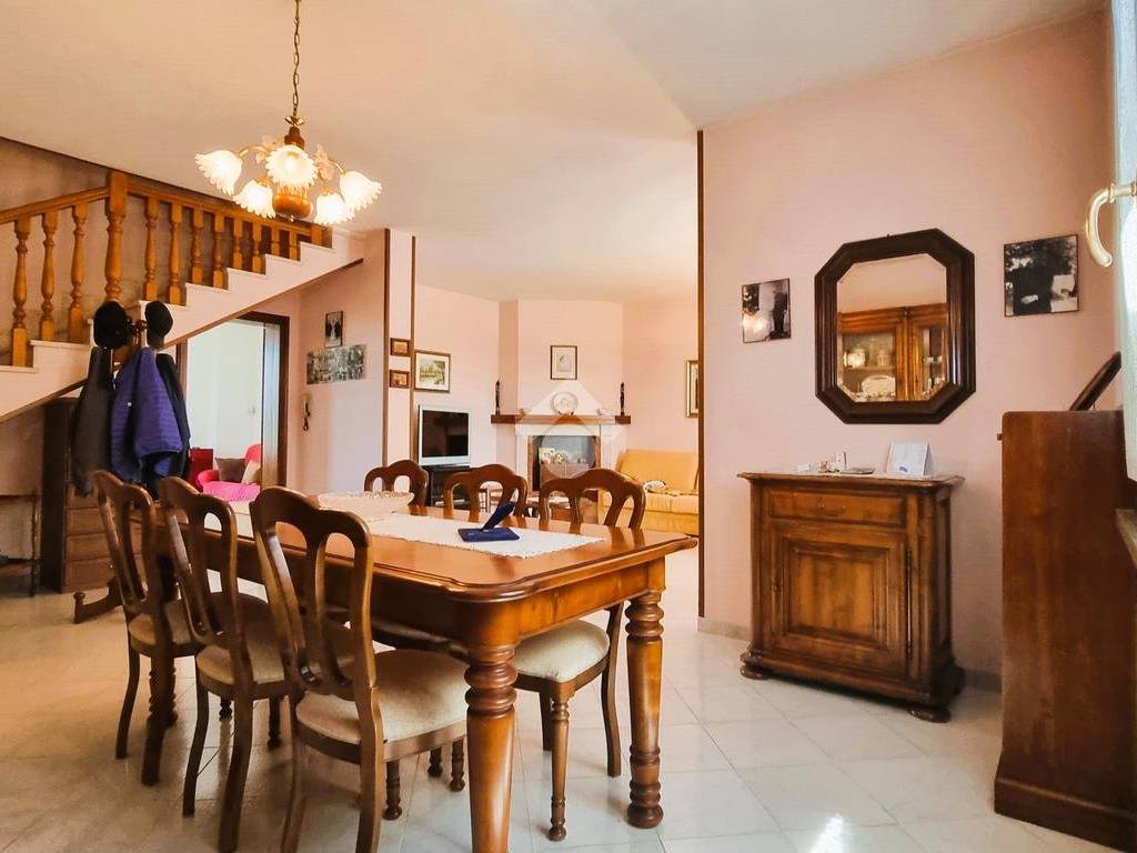 Villa a Bagnolo san vito - Foto 3