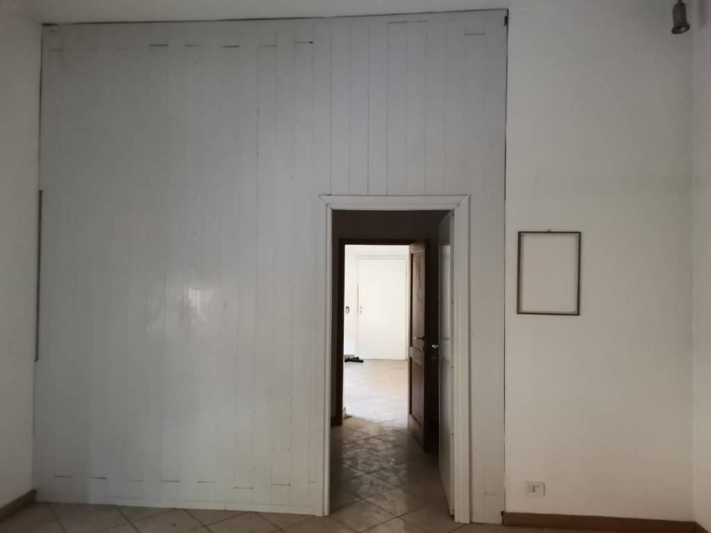 Palazzo / stabile a Poggibonsi in Piazza Giuseppe Mazzini - Foto 4