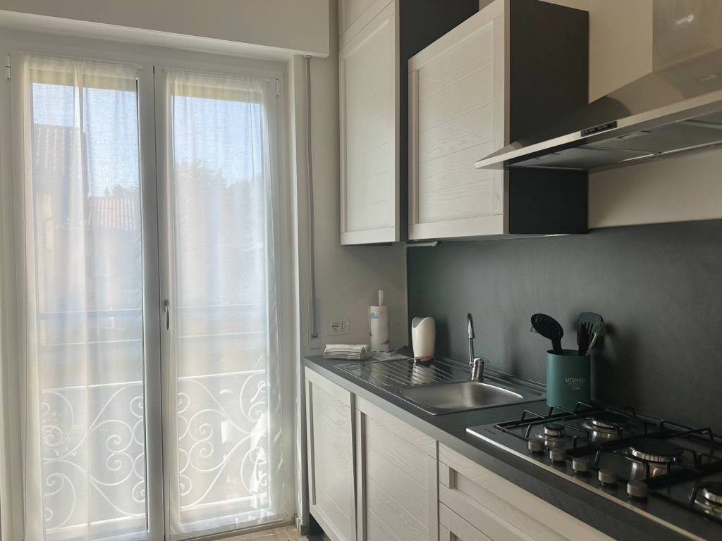 Appartamento a Arona in Via Italia, 1 - Foto 3