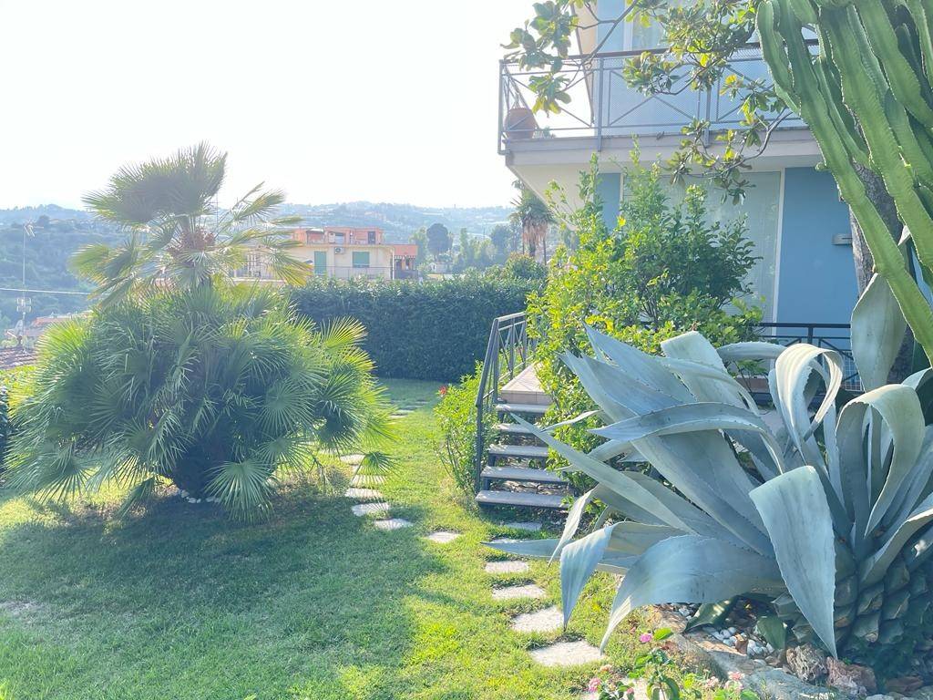 Appartamento a Sanremo in Strada Franco Alfano - Foto 2
