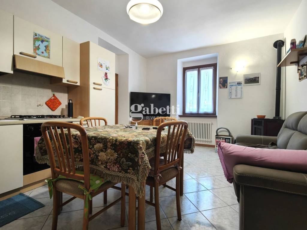 Casa indipendente a Bleggio superiore in Località Larido, 48 - Foto 3