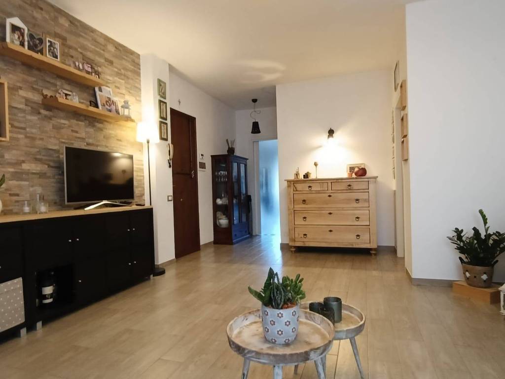 Appartamento a Montale in Strada Provinciale Pratese - Foto 2