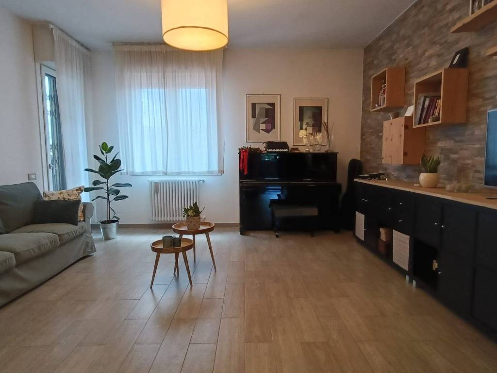 Appartamento a Montale in Strada Provinciale Pratese - Foto 4