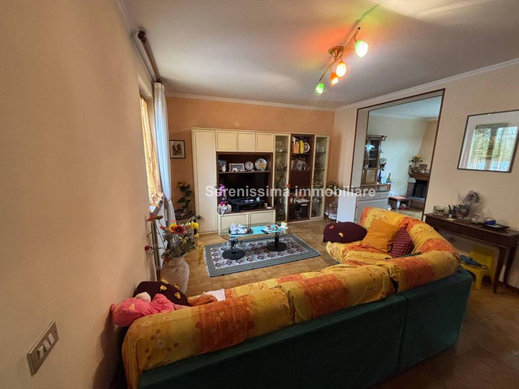 Casa indipendente a Pesaro in Via della Libertà - Foto 5