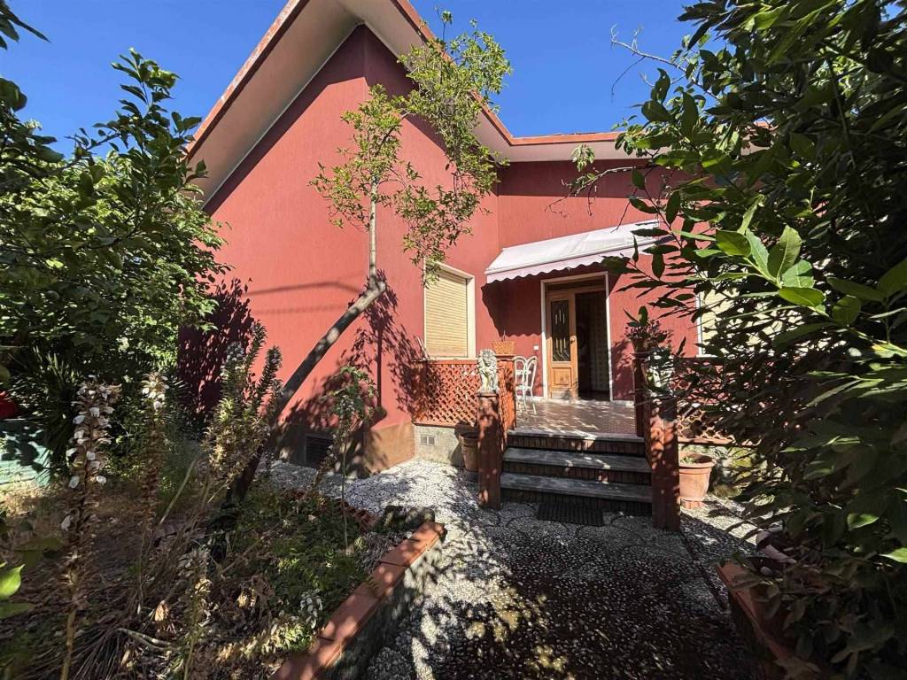 Casa indipendente a Sarzana - Foto 2
