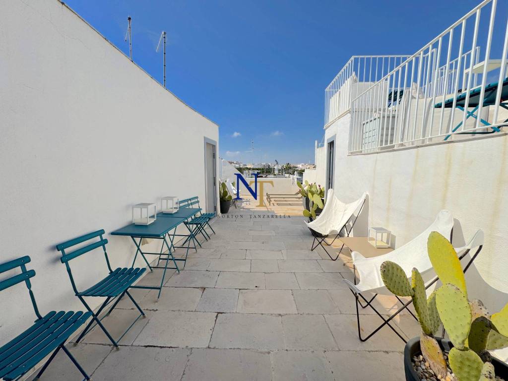 Casa indipendente a Ostuni in Via Giosuè Carducci, 11 - Foto 2