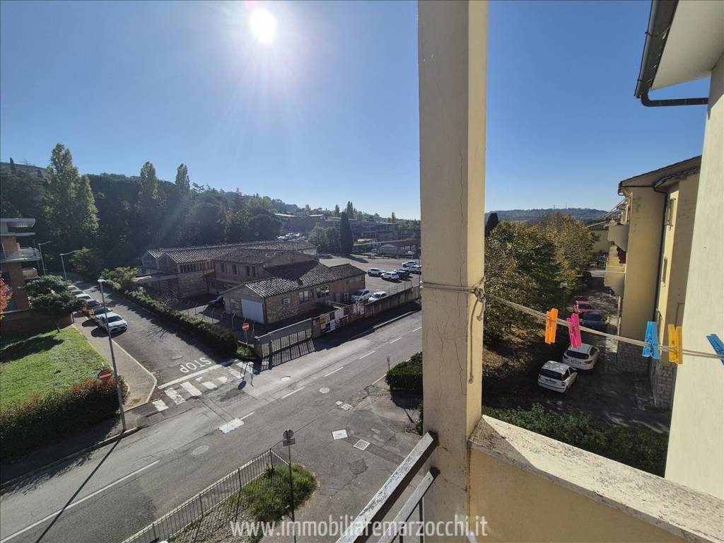 Appartamento a Siena in Str. del Petriccio e Belriguardo, 54 - Foto 3