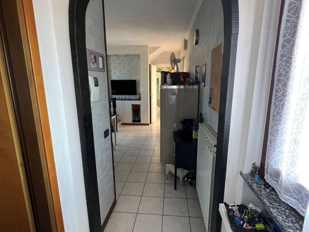 Appartamento a Samarate in Via Zara, 26 - Foto 5