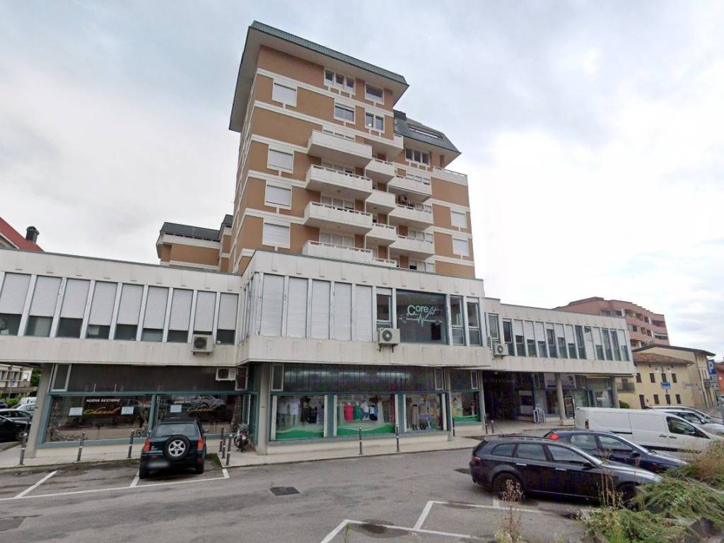 Loft / open space a Maniago in Via Umberto I, 93 - Foto 5
