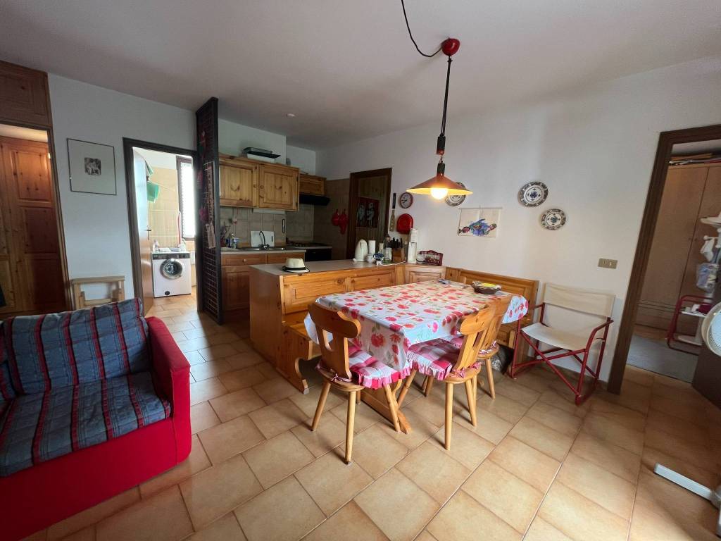 Appartamento a Caspoggio in Via Don Giovanni Bosco, 43 - Foto 2