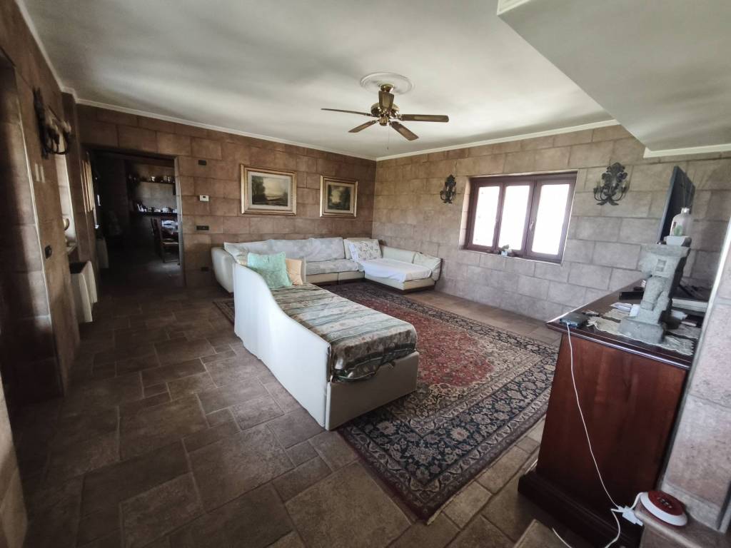 Villa a Piacenza in Strada Agazzana, 30 - Foto 2