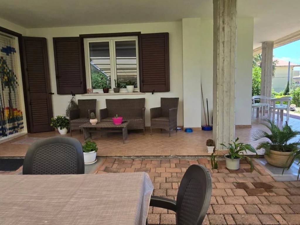 Villa a Collecorvino - Foto 3