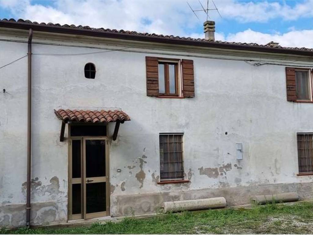 Rustico / casale a Gazoldo degli ippoliti in Via Postumia - Foto 3