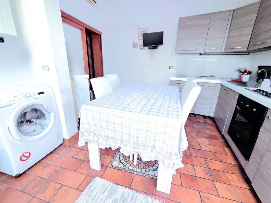 Appartamento a Manduria in VIA CASTORIO SORANO, 17 - Foto 5
