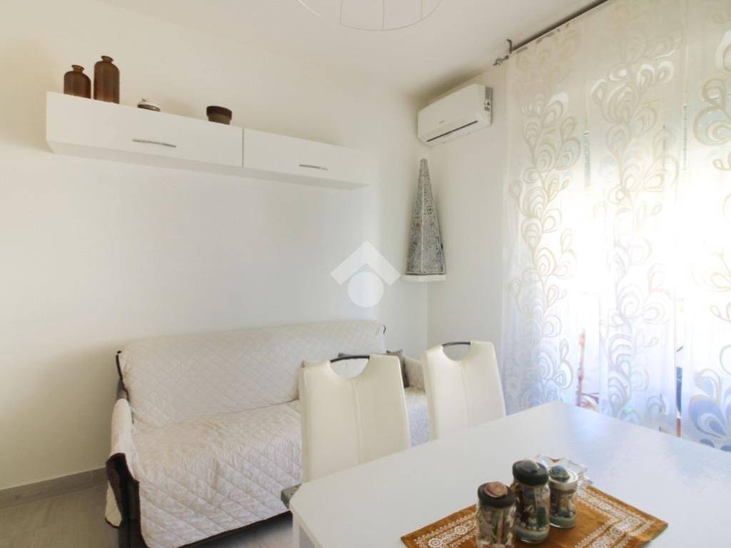 Appartamento a Alba adriatica in Via Maddalena, 11 - Foto 2