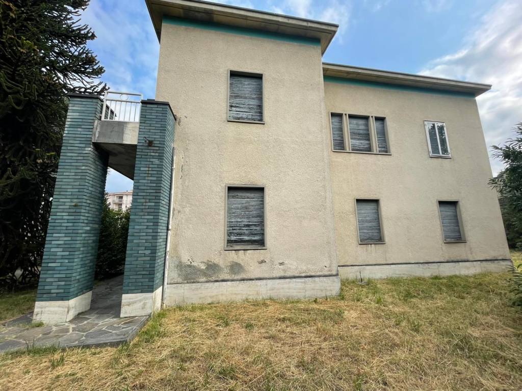 Villa a Oggiono in Via Lazzaretto, 31 - Foto 2