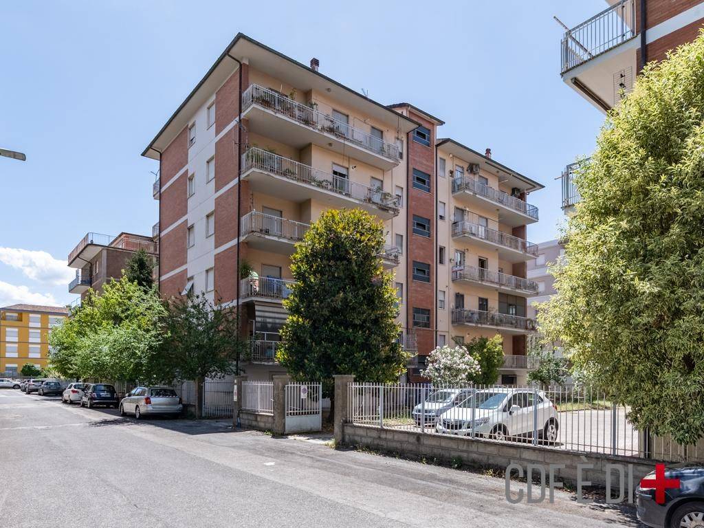 Appartamento a Rieti in Via Contigliano - Foto 3