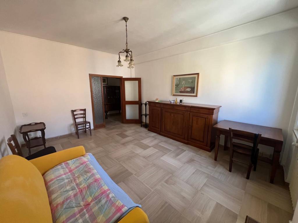 Appartamento a Mantova in Viale Luigi Vaschi - Foto 4