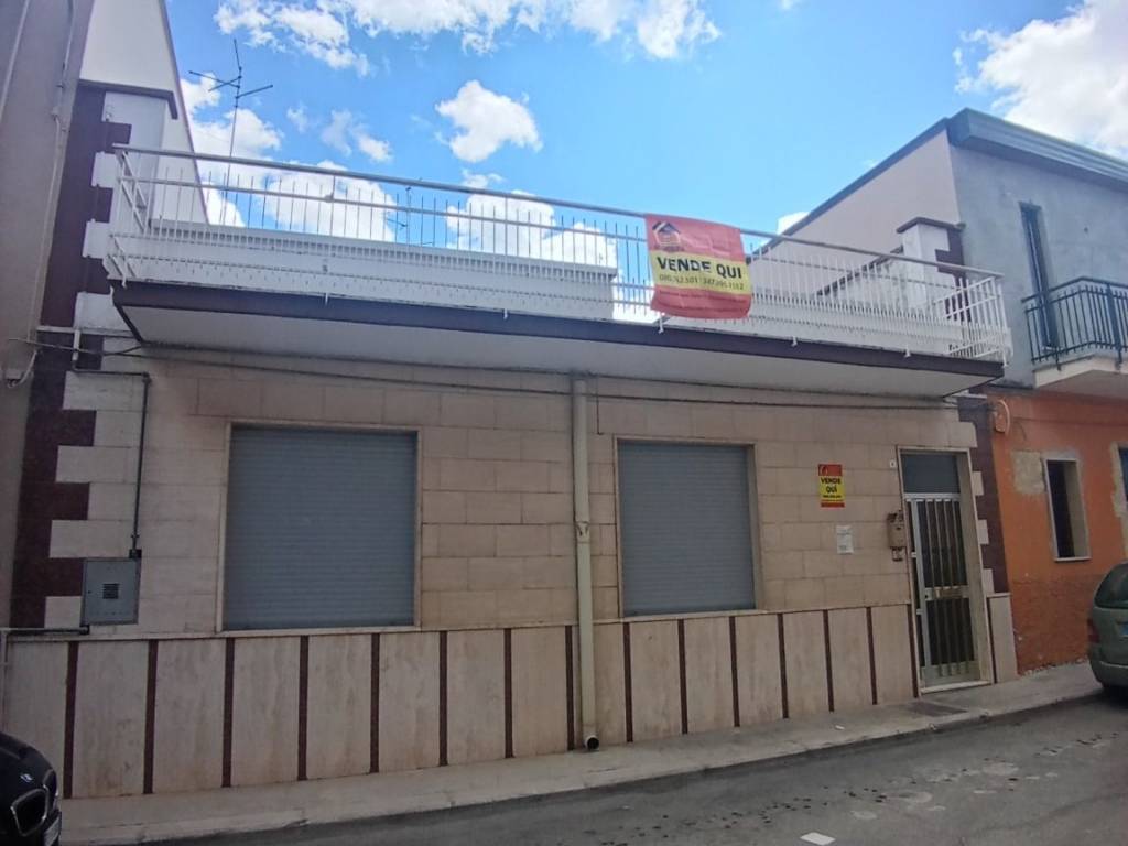 Casa indipendente a Acquaviva delle fonti in Via Valerio Giustiniano Persio - Foto 5