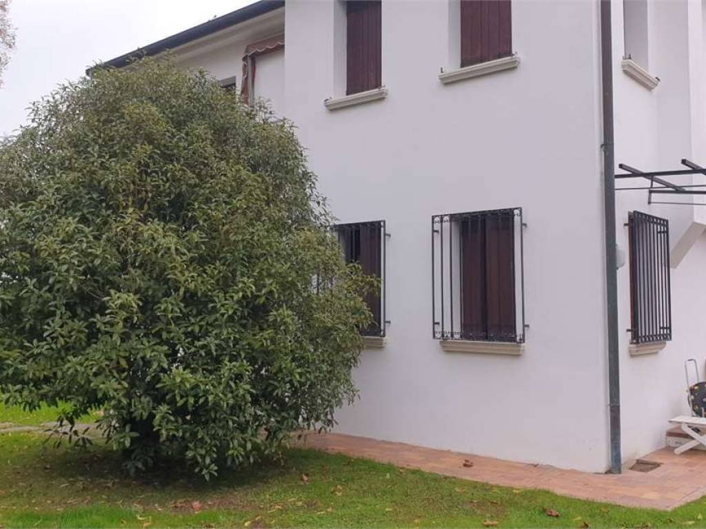 Villa a Treviso in Via Ippolito Nievo, 4 - Foto 4
