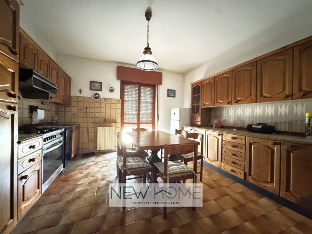 Appartamento a Verona in Via Rimini 5 - Foto 3