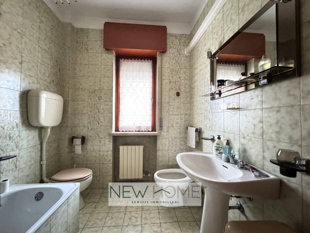 Appartamento a Verona in Via Rimini 5 - Foto 5