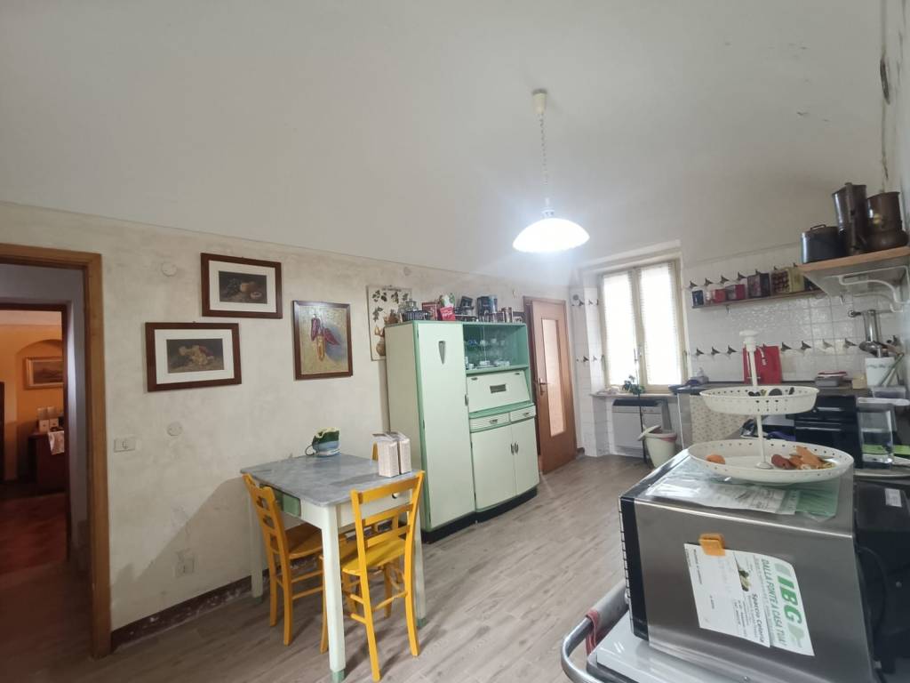 Villa a Palazzolo vercellese in Via Trento e Trieste, 38 - Foto 4